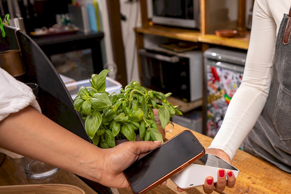 App for in-store surveys: revolutionize your business with mobile technology